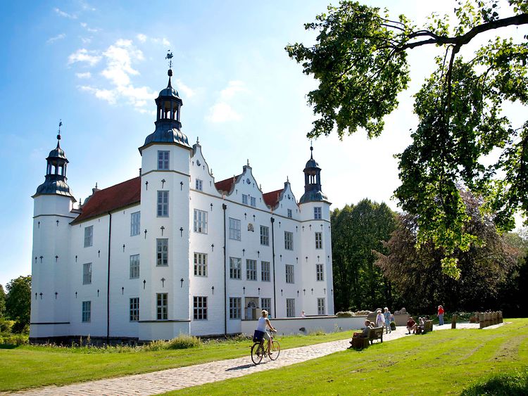  Ahrensburg Castle