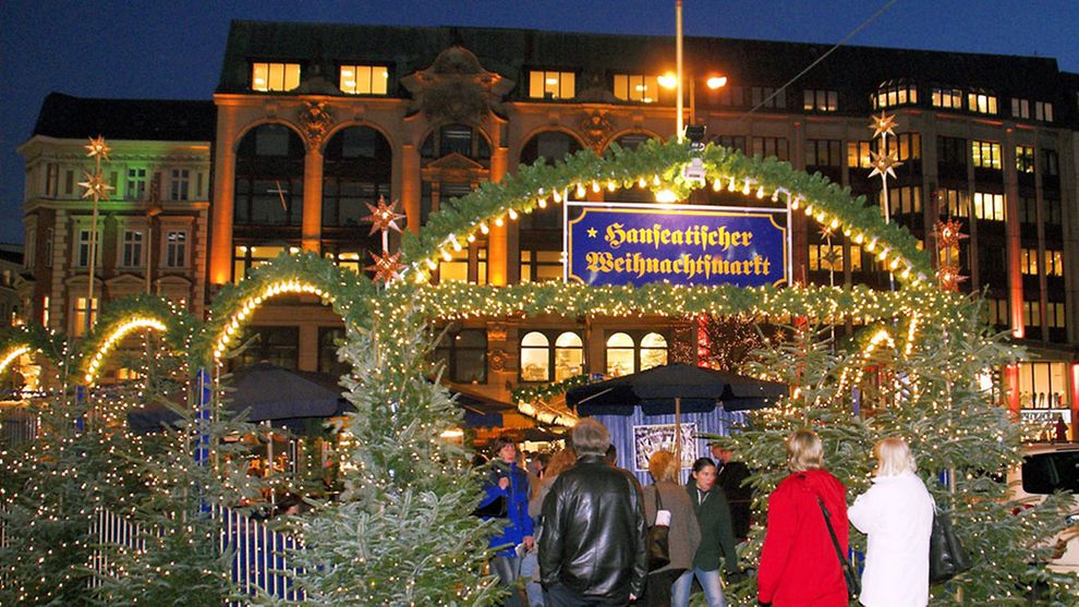  Hanseatic Christmas Market Gaensemarkt