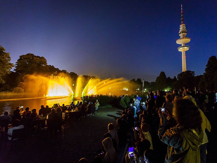  Water & Lights Concerts at the Planten un Blomen park in Hamburg