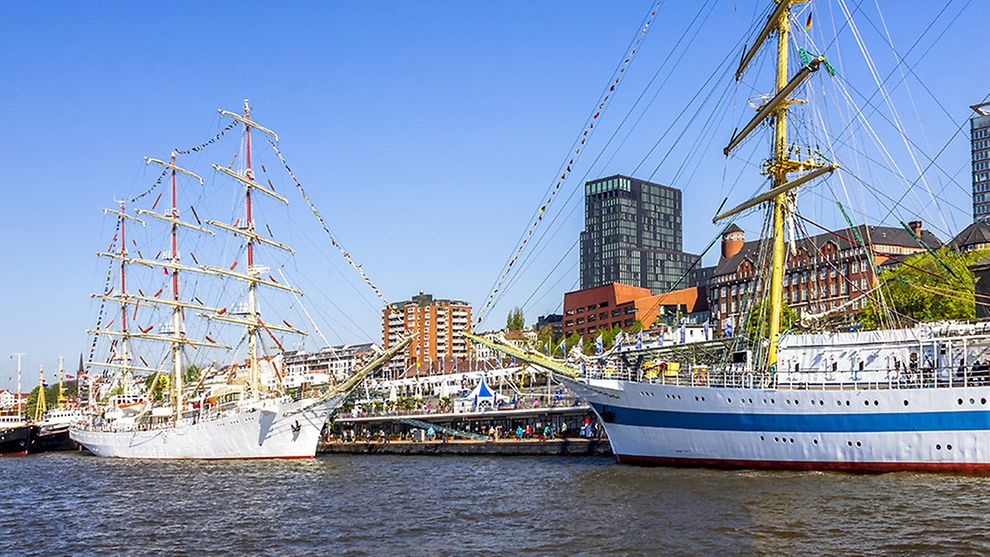 Port Anniversary in Hamburg, Germany: Getting there