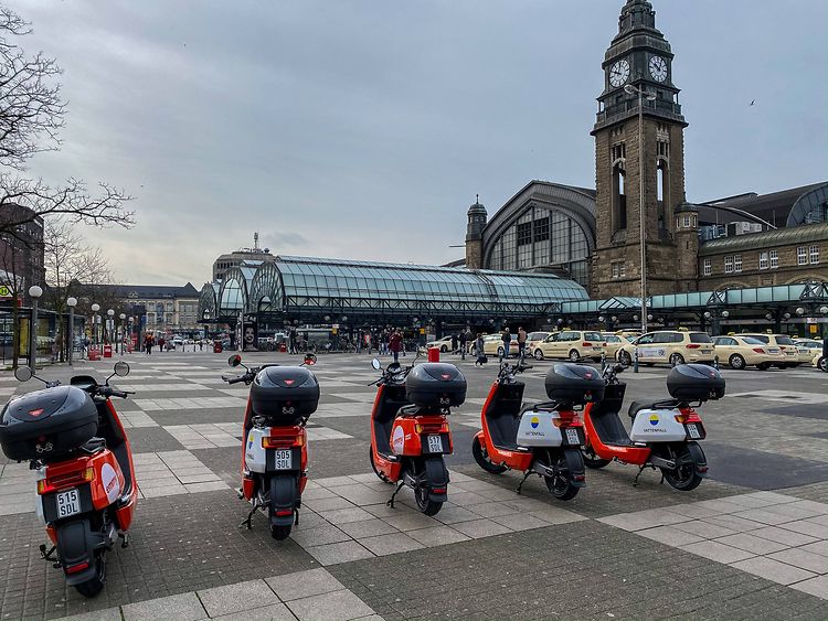 Symbolic image: Electric Scooters in Hamburg, Germany