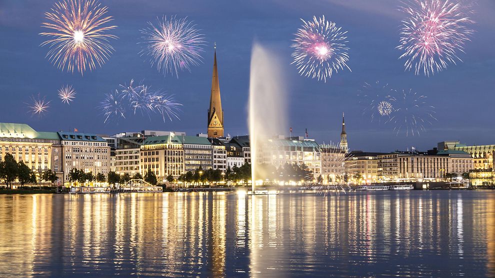 How to watch Hamburg (Germany) New Year's Eve Fireworks Spectacular live streaming: TV channel Details